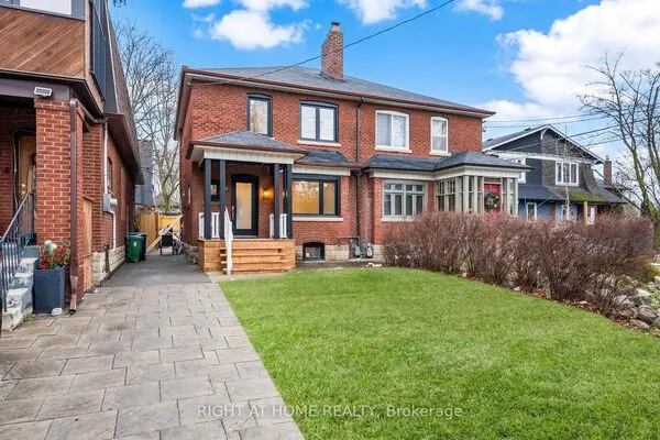 147 Forman Avenue