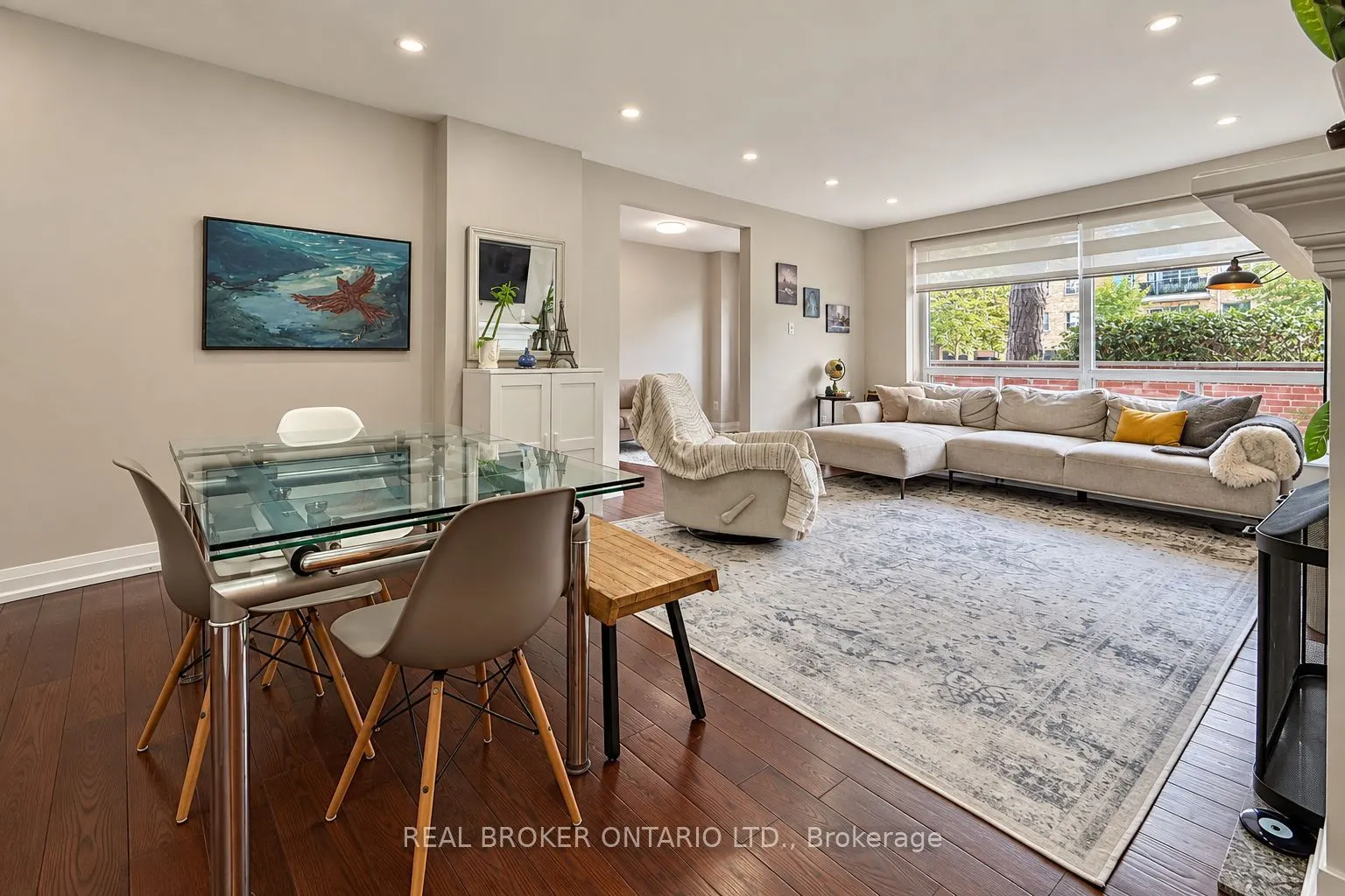 69 Upper Canada Drive #3