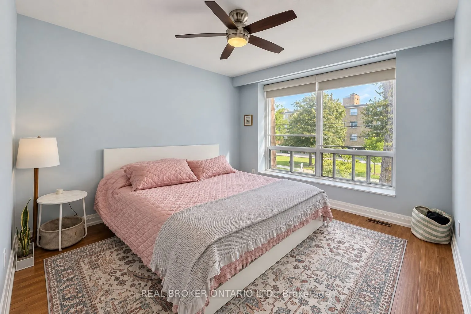 69 Upper Canada Drive #3