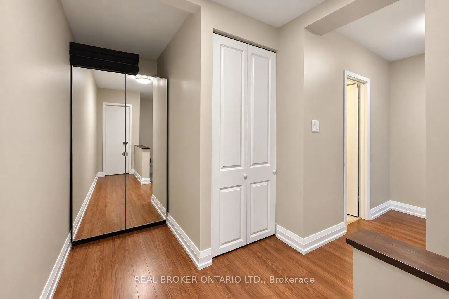 69 Upper Canada Drive #3