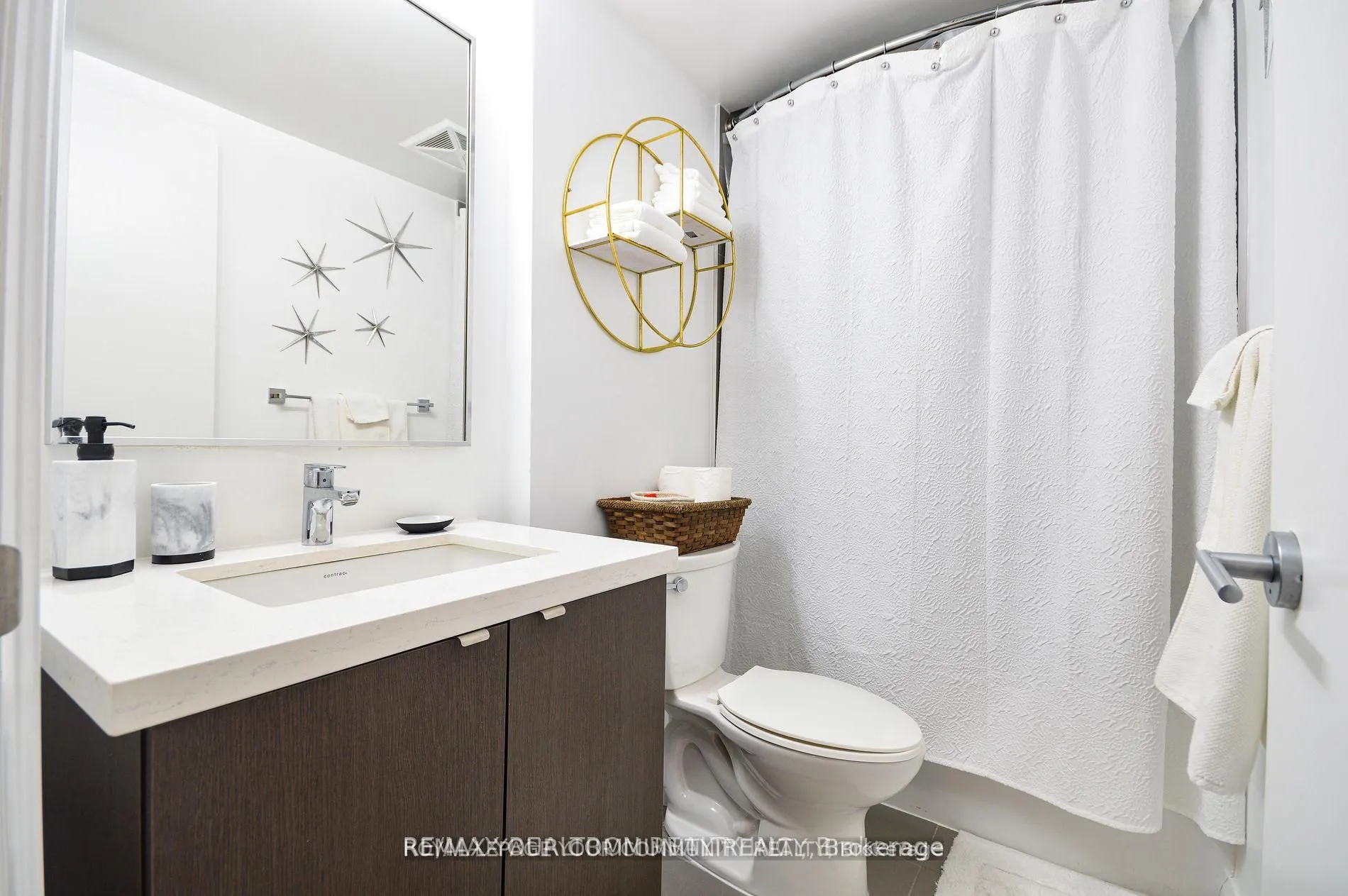 155 Yorkville Avenue #1408