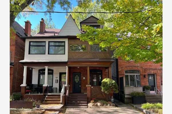 200 Albany Avenue
