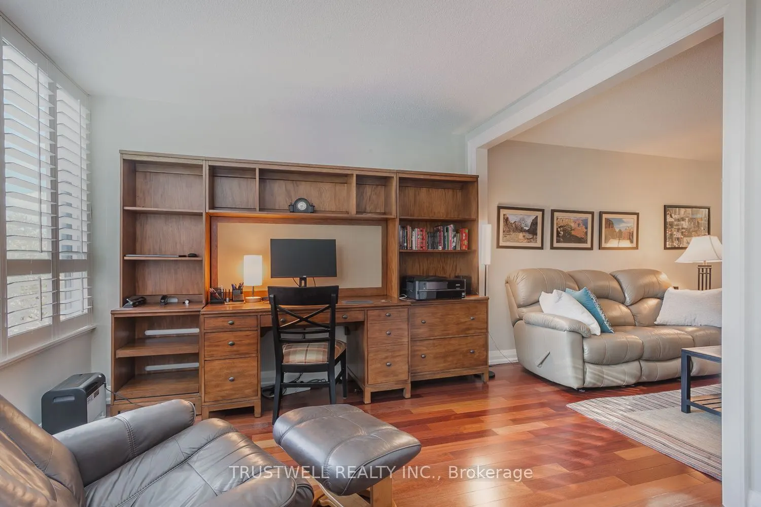 5444 Yonge Street #206