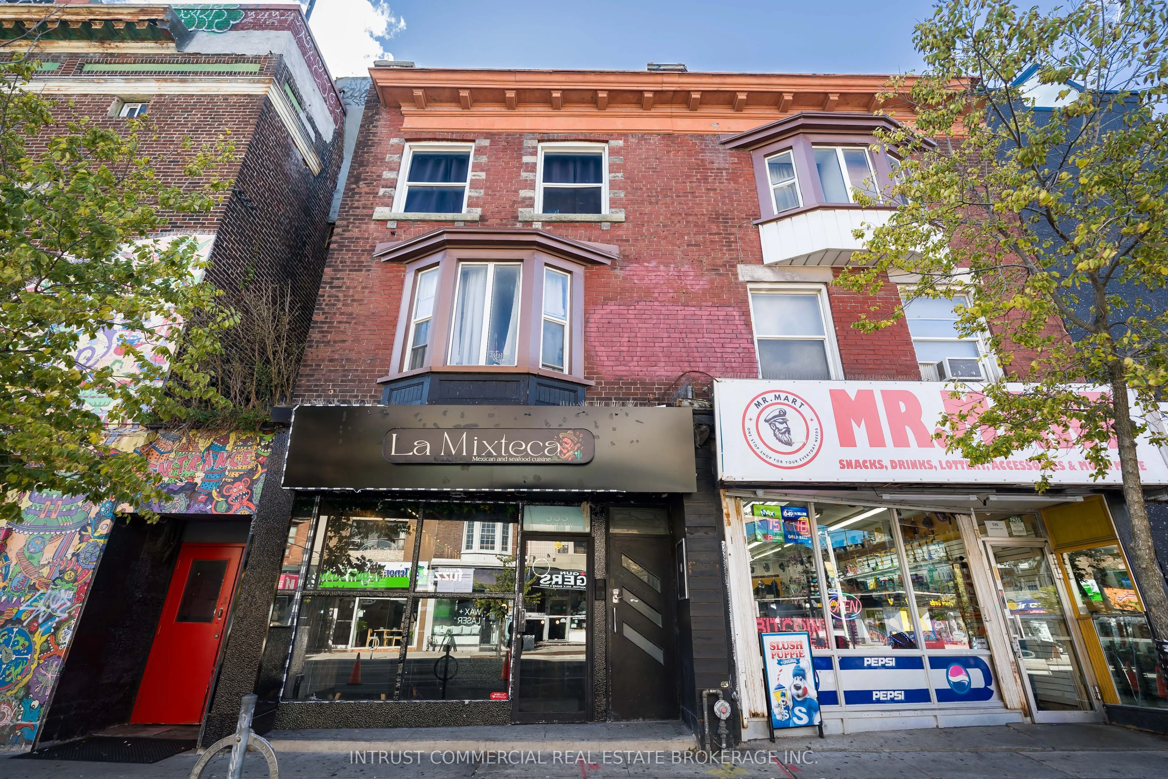533 Bloor Street W