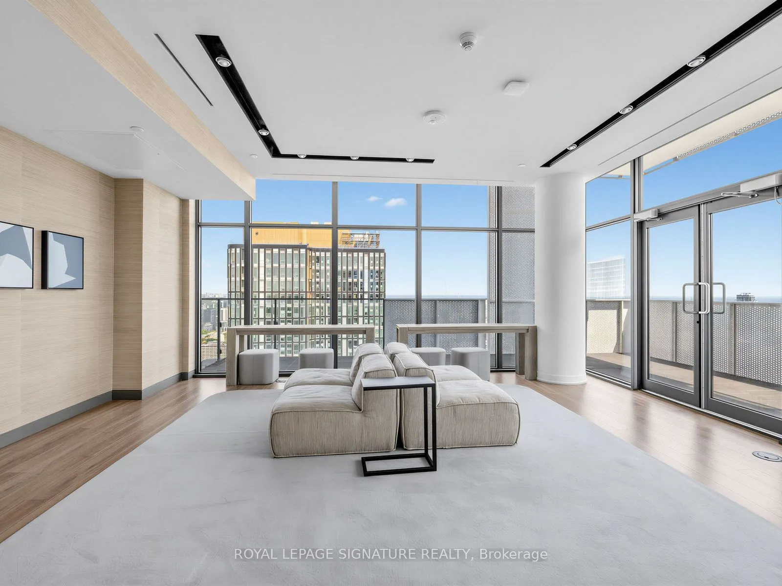 20 Lombard Street #3707