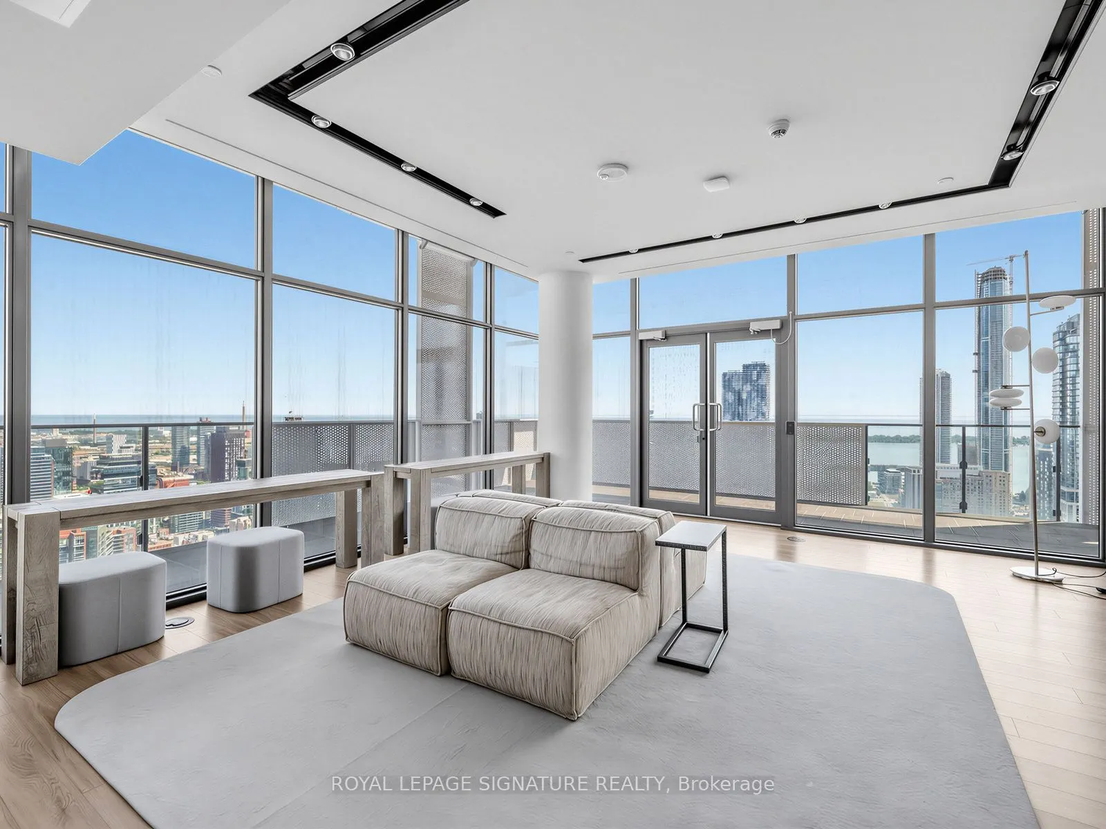 20 Lombard Street #3707