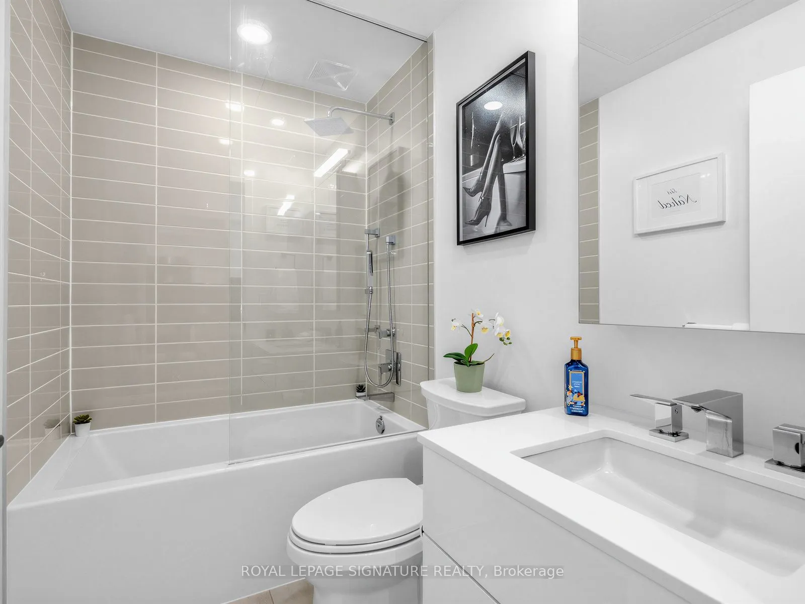 20 Lombard Street #3707
