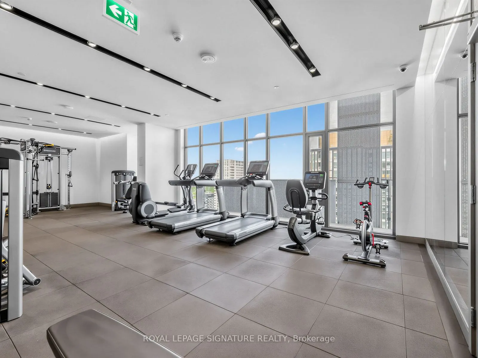 20 Lombard Street #3707