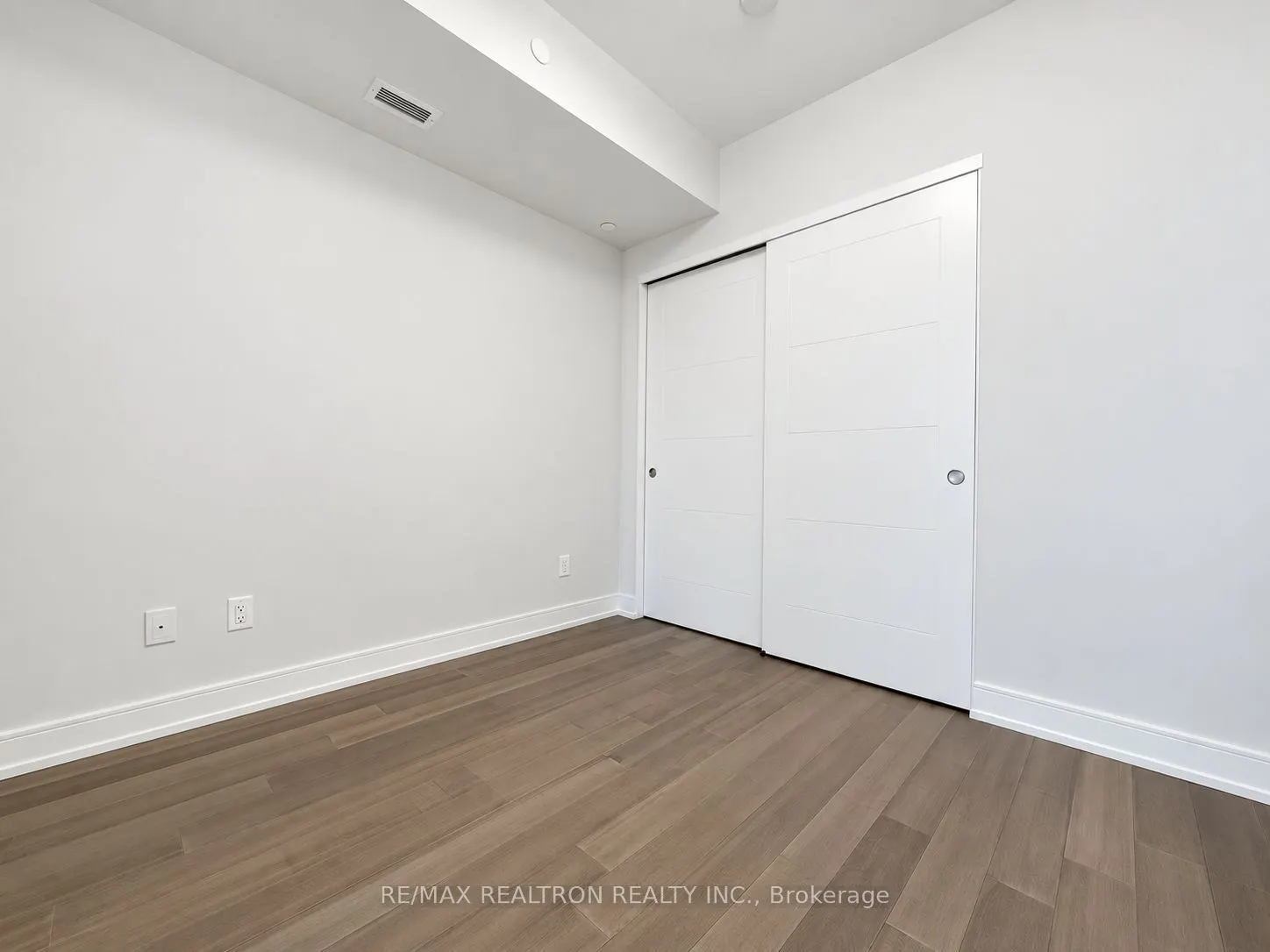 664 Spadina Avenue #505
