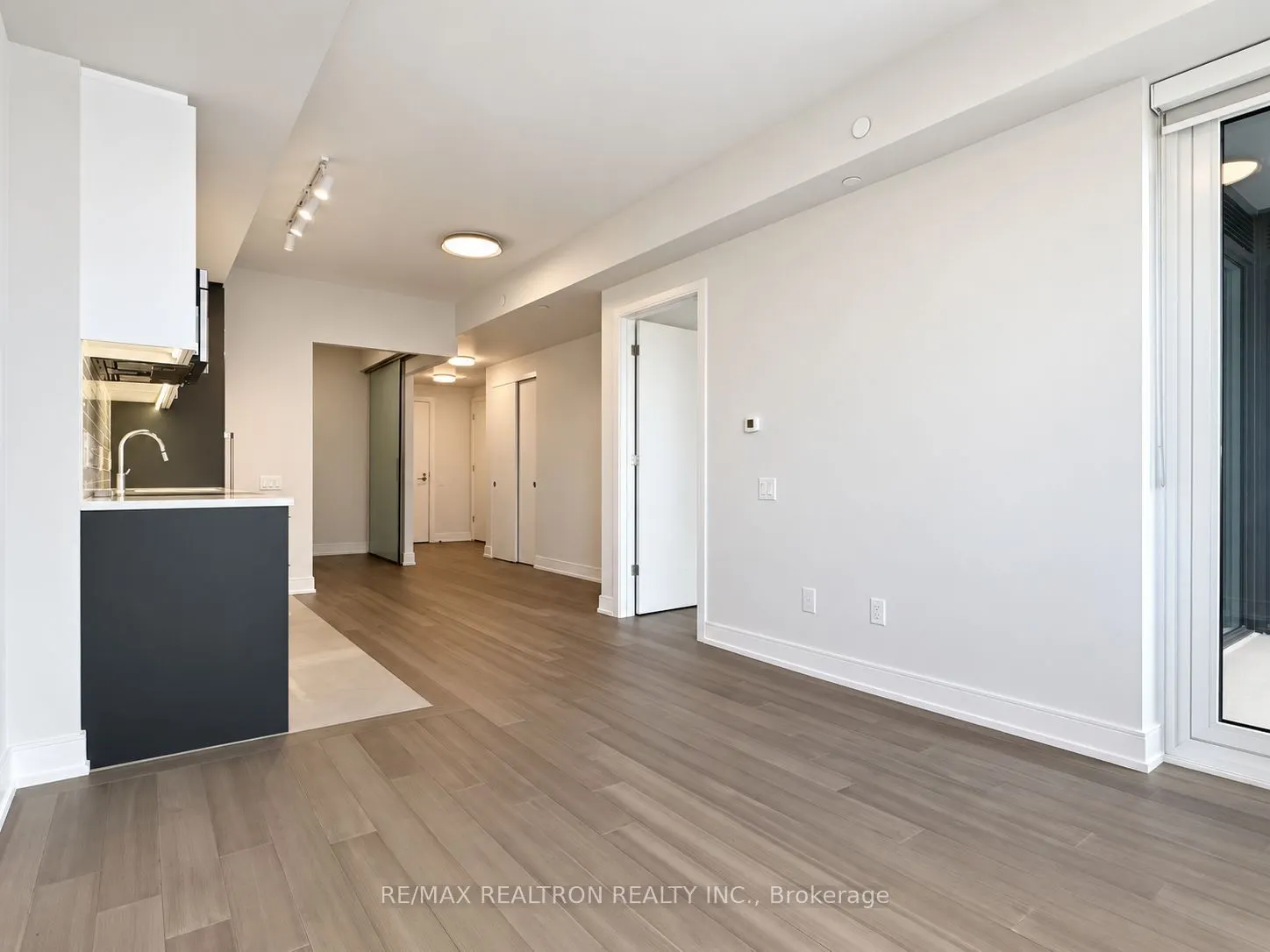 664 Spadina Avenue #505