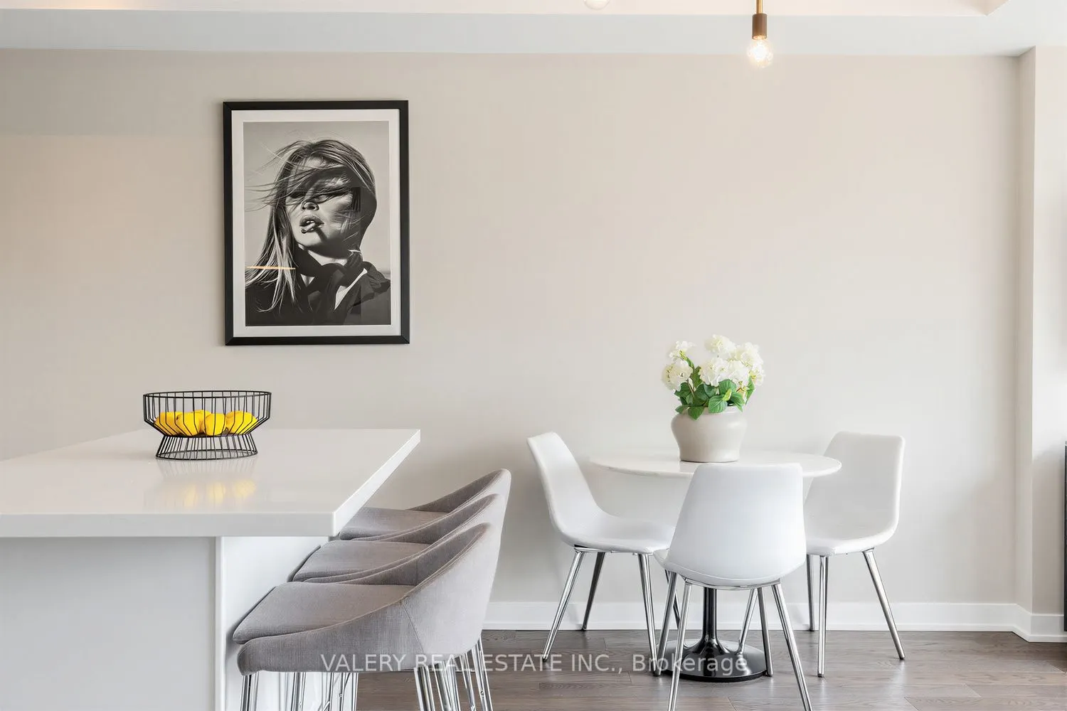 629 King Street W #1022