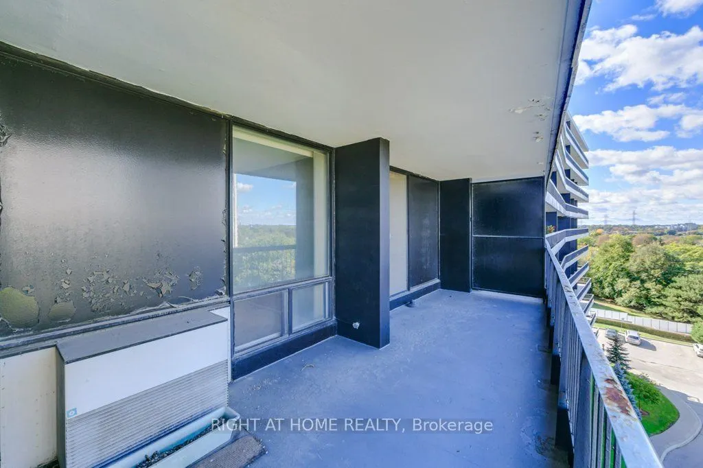115 Antibes Drive #803