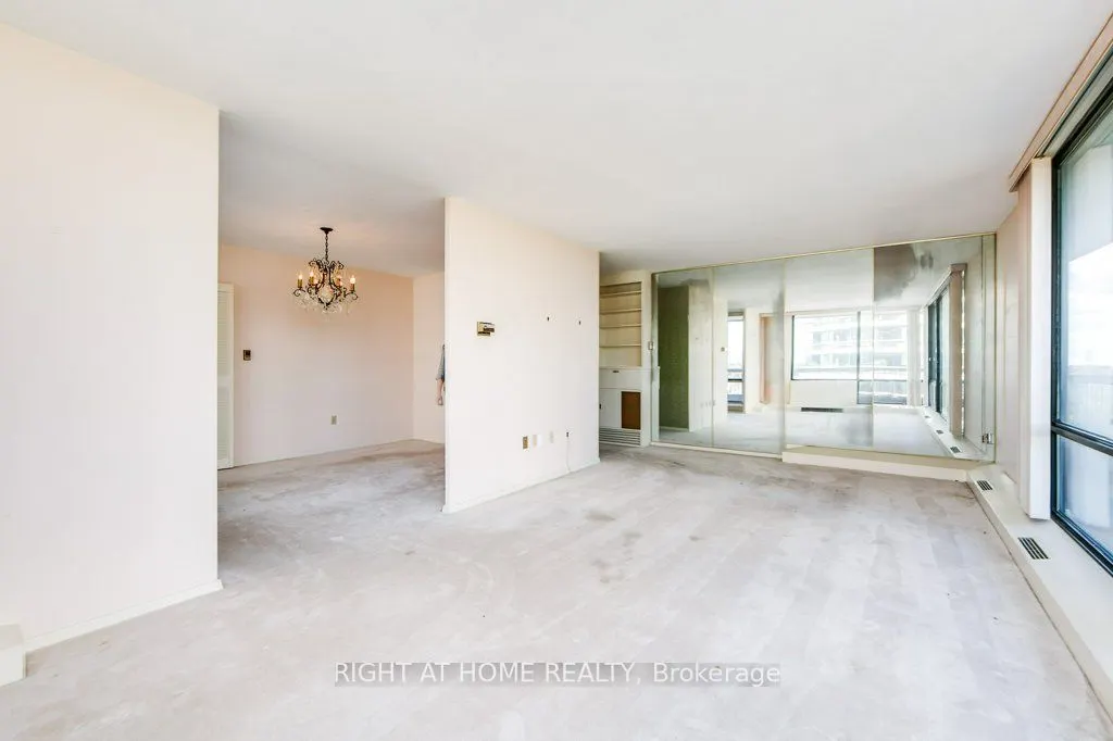 115 Antibes Drive #803