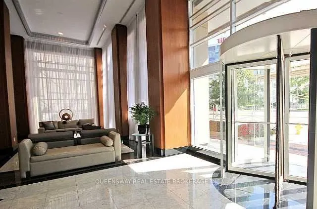628 Fleet Street #401