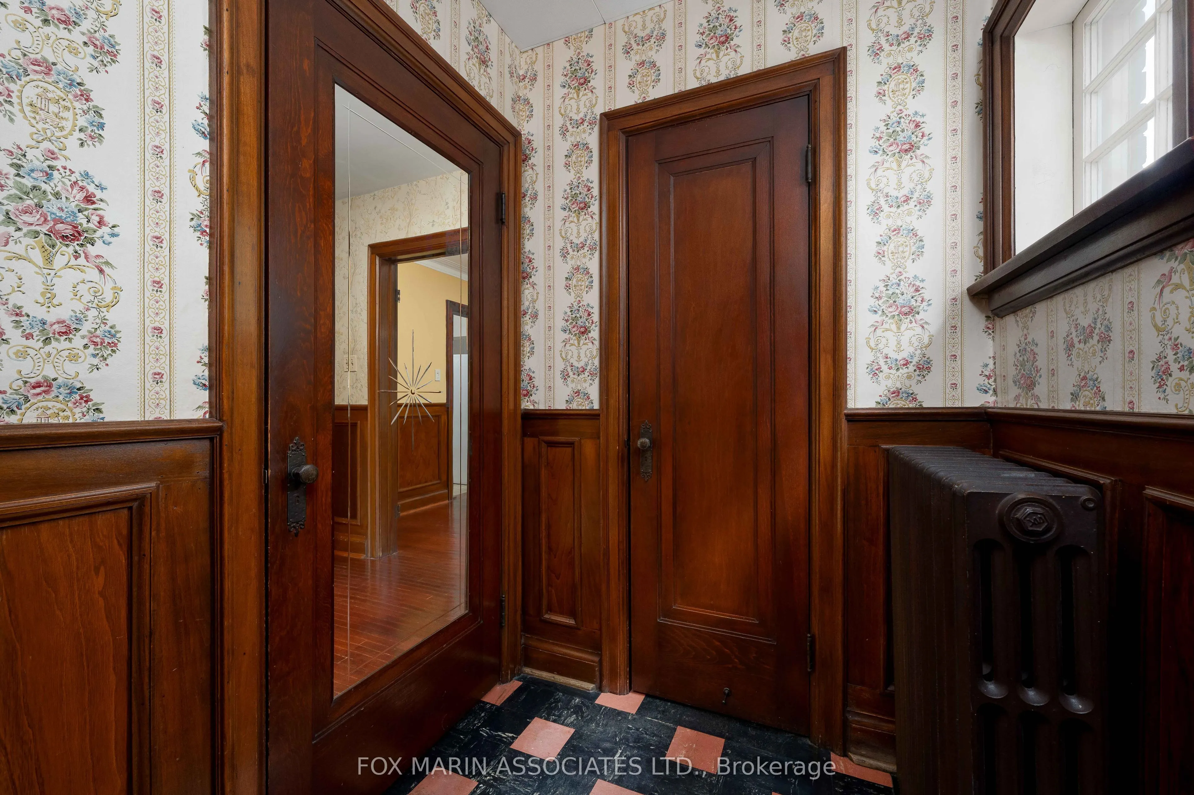 26 Claxton Boulevard