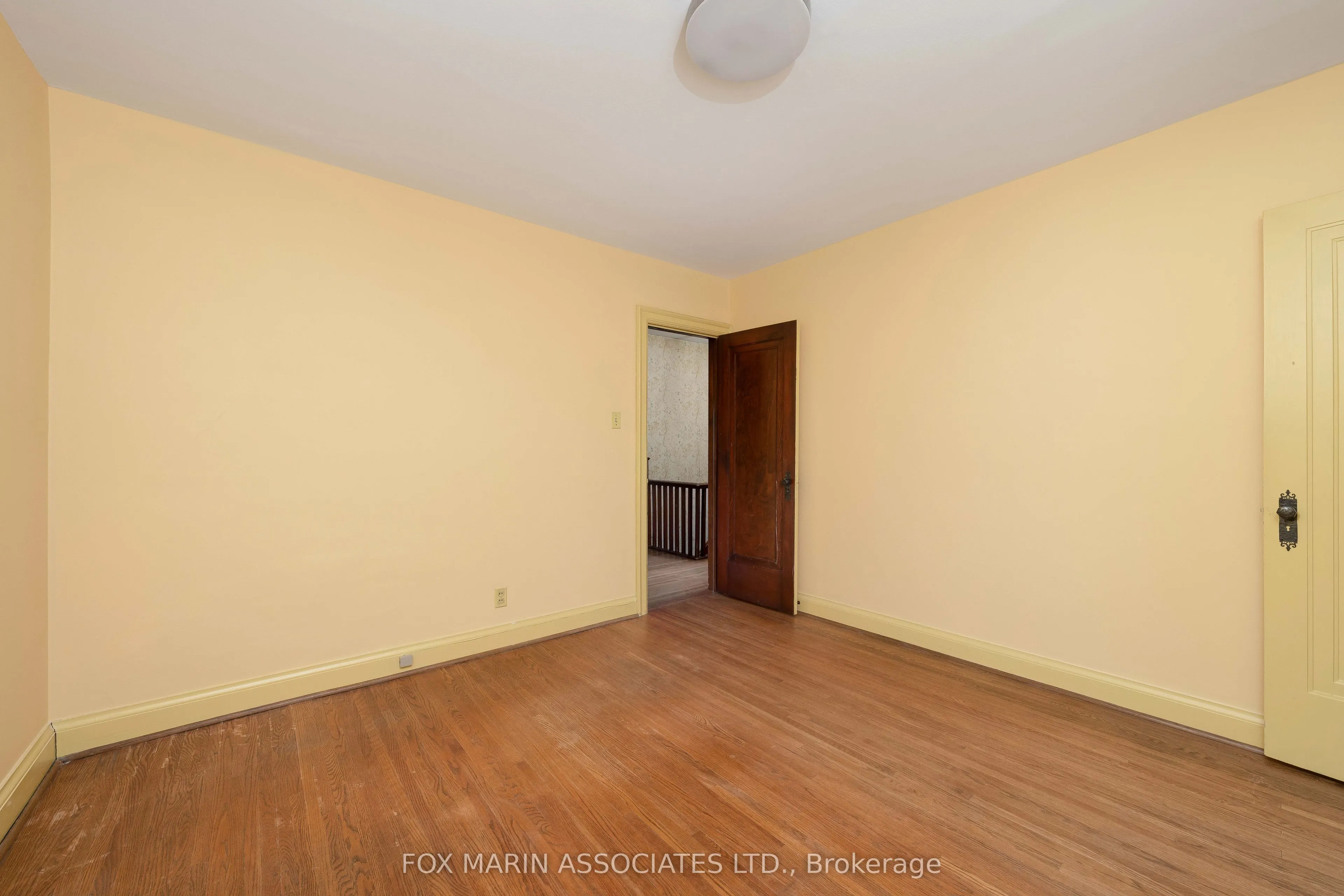26 Claxton Boulevard