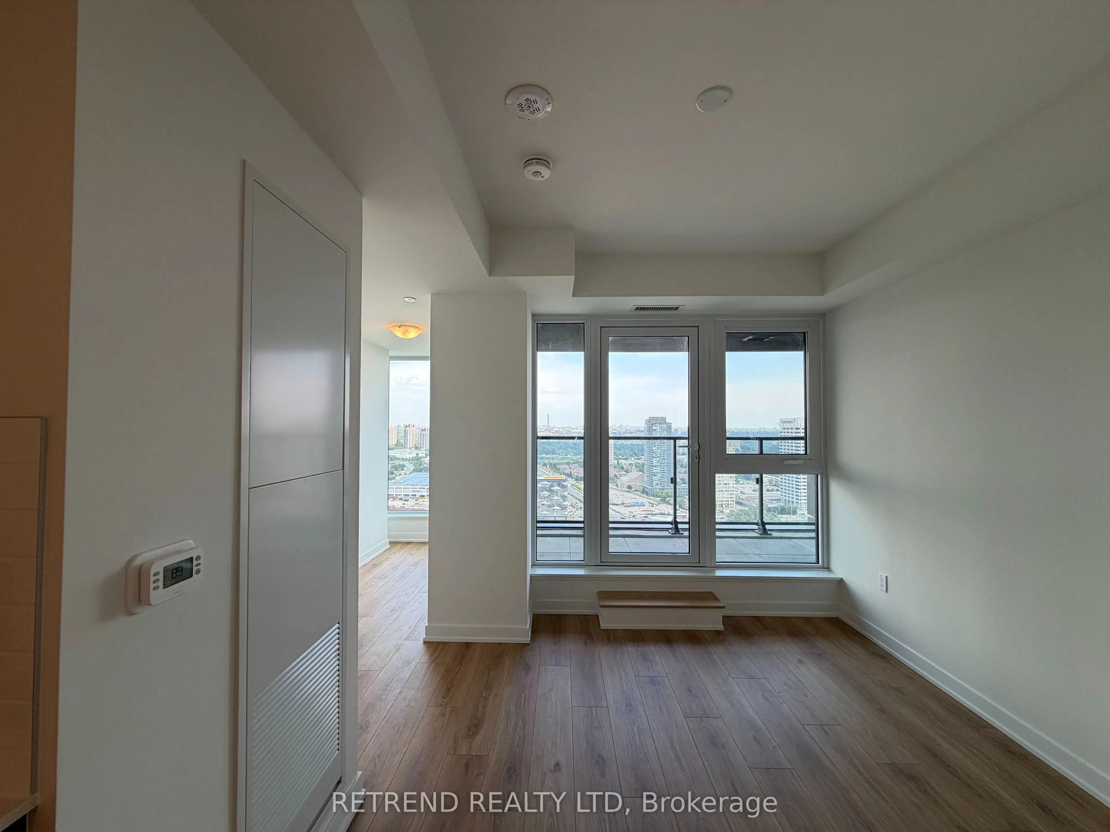 5 Quarrington Lane #2906
