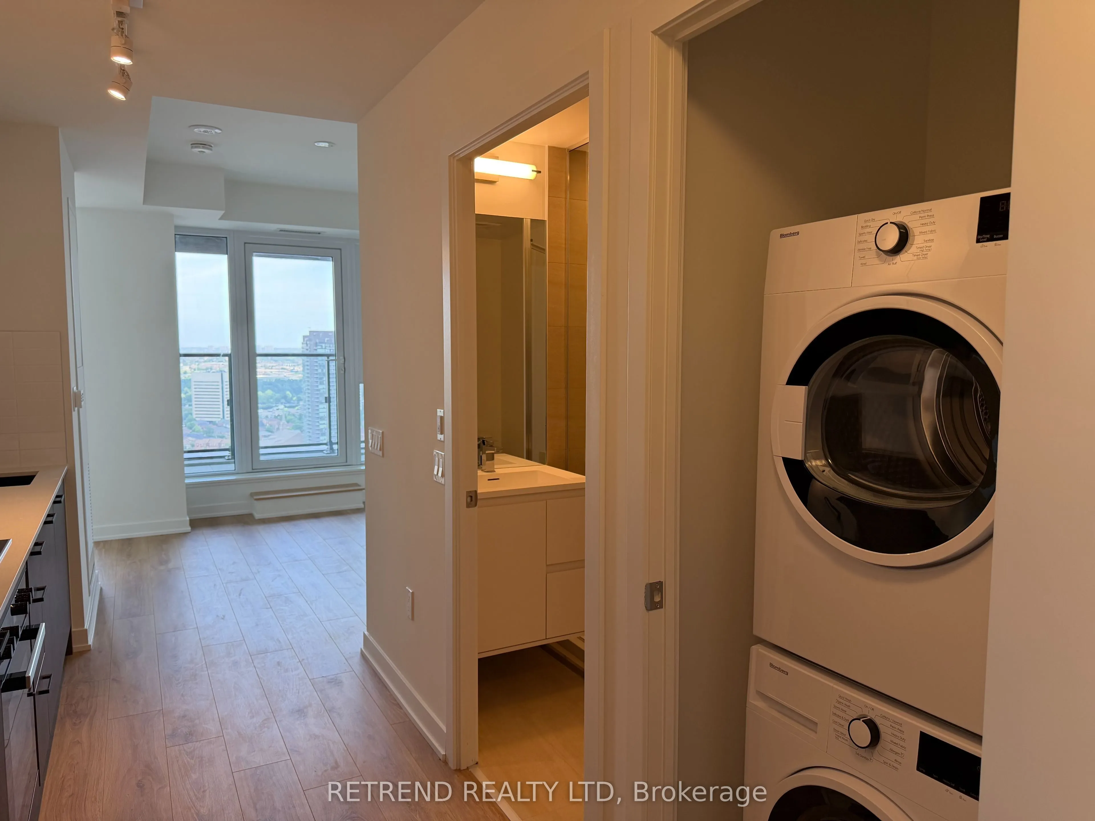 5 Quarrington Lane #2906