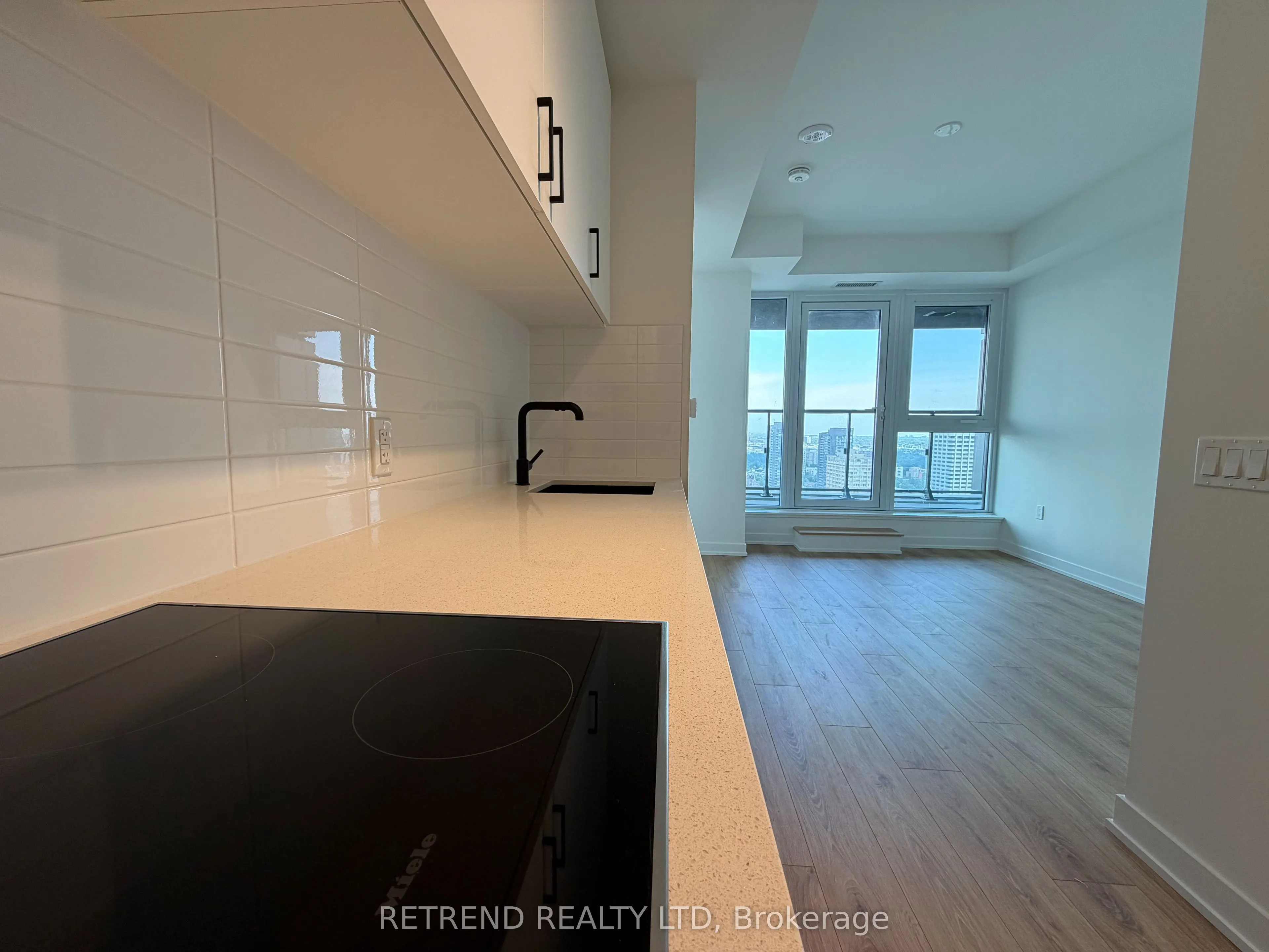 5 Quarrington Lane #2906