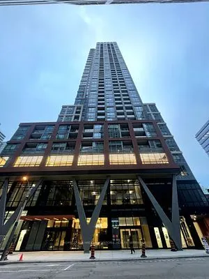 108 Peter Street #2011