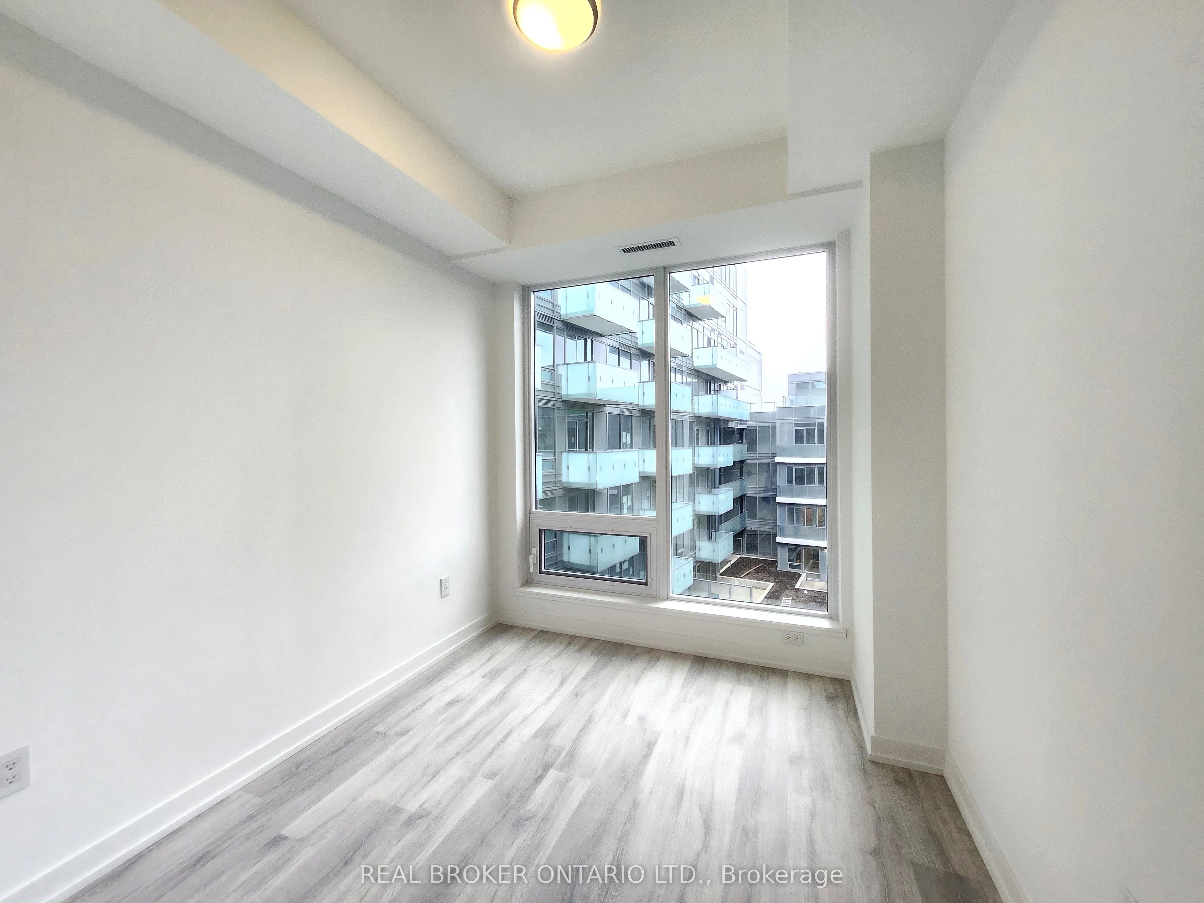 7 Golden Lion Heights #N625