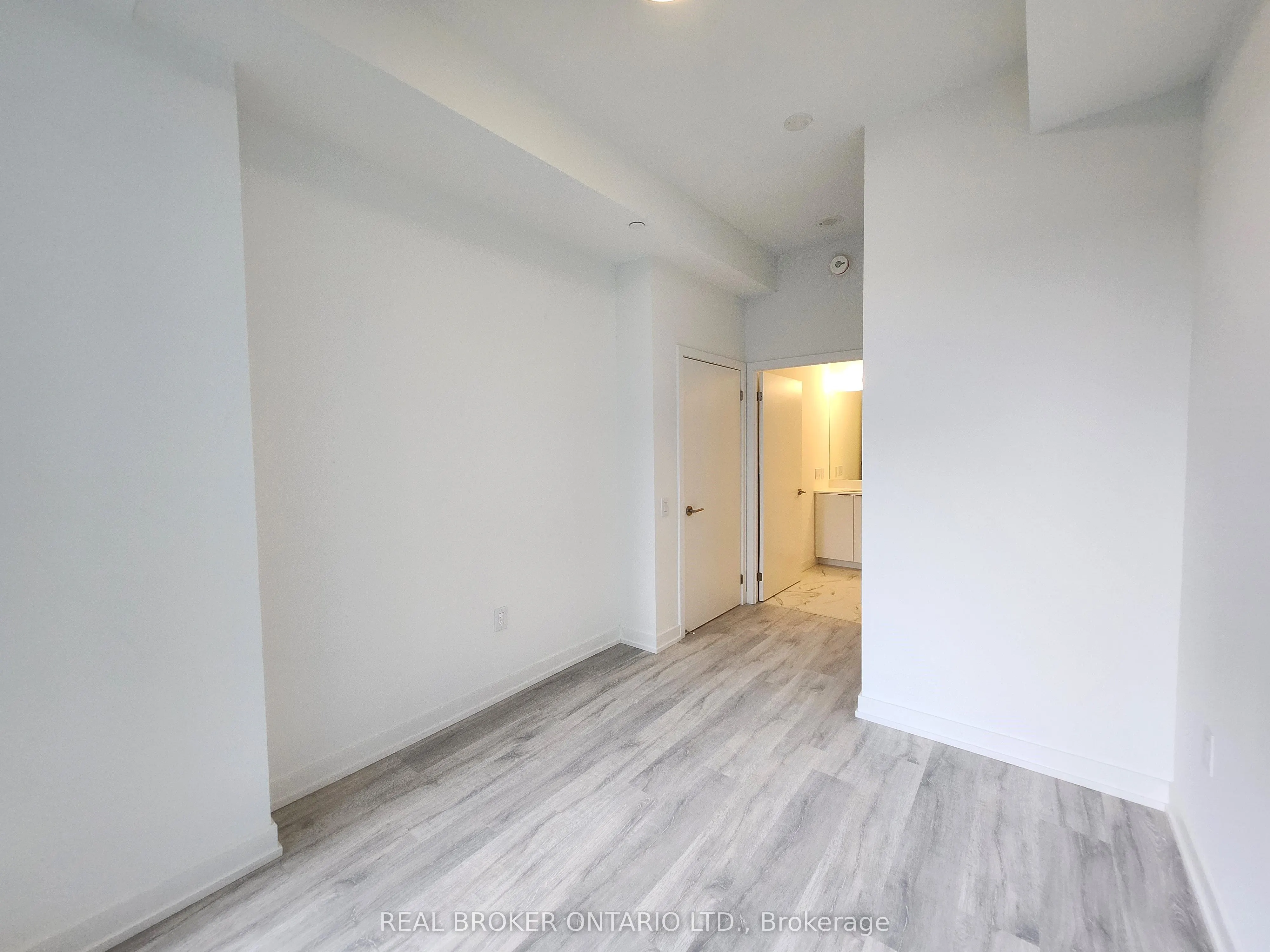 7 Golden Lion Heights #N625