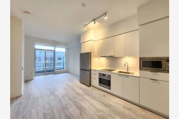 7 Golden Lion Heights