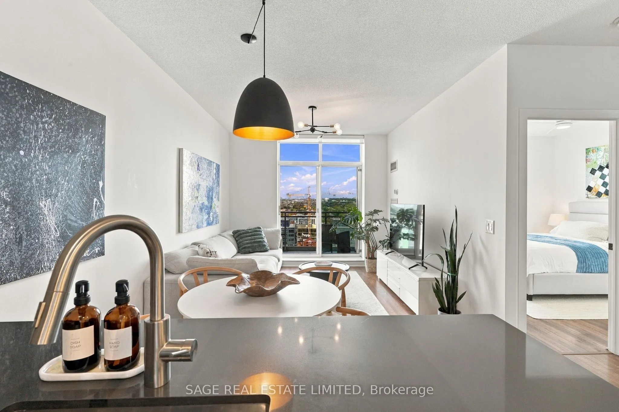 50 Lynn Williams Street #2408