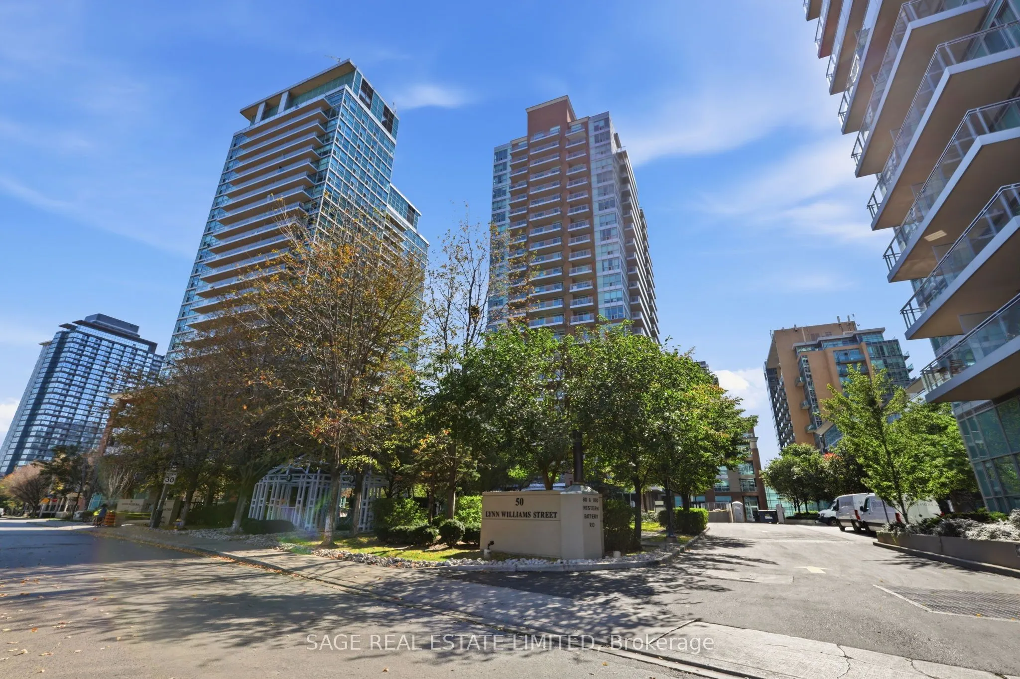 50 Lynn Williams Street #2408