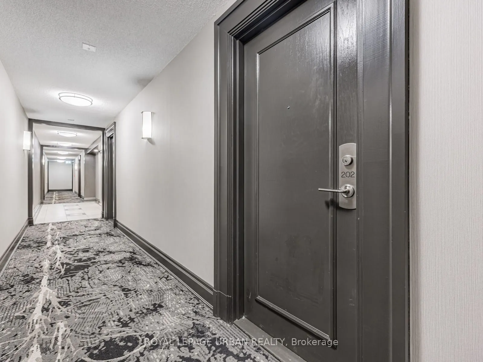 1103 Leslie Street #202