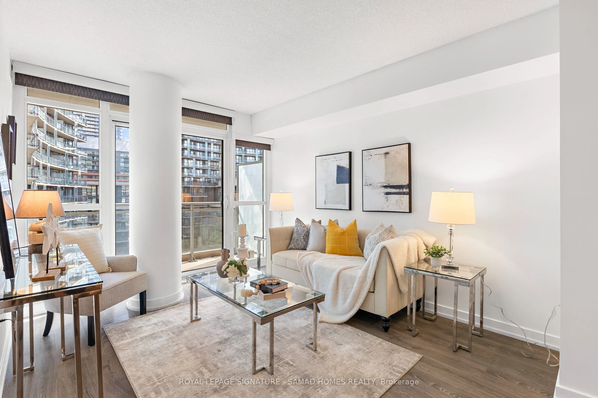 10 Capreol Court #952