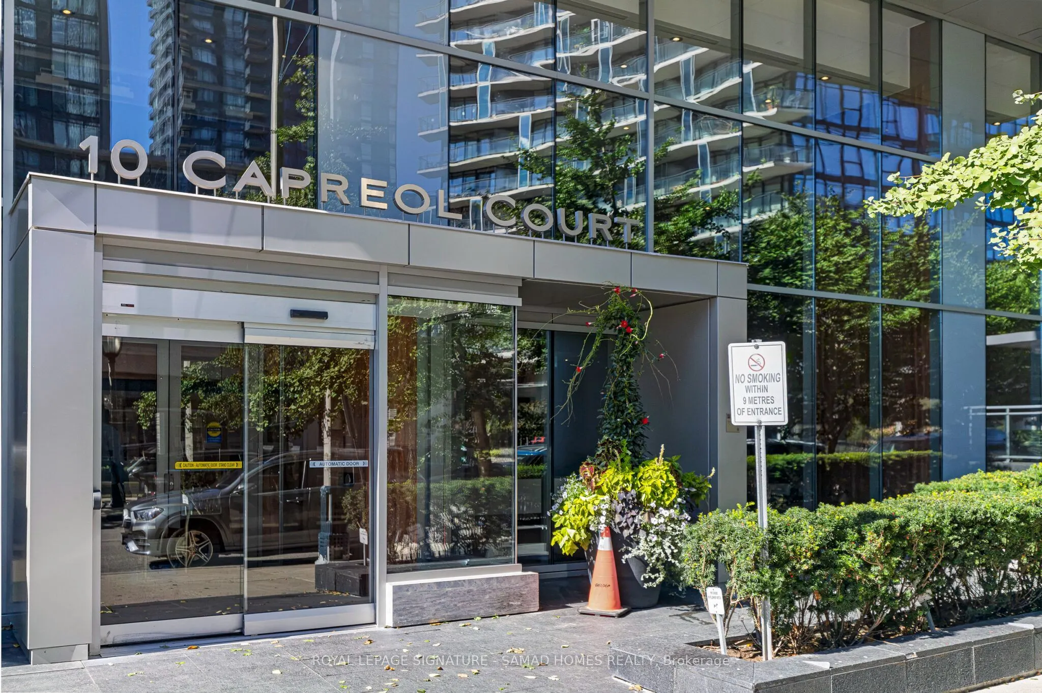 10 Capreol Court #952
