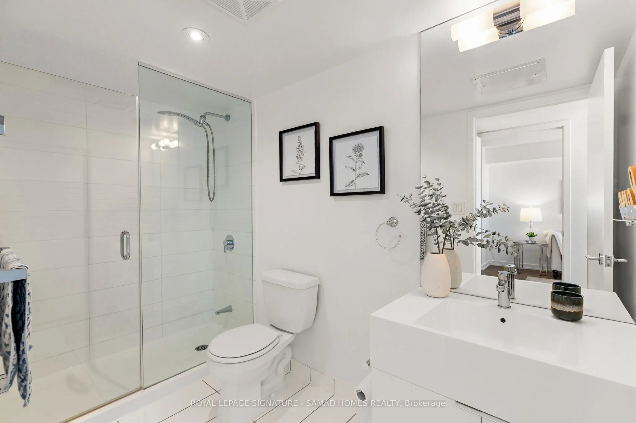 10 Capreol Court #952
