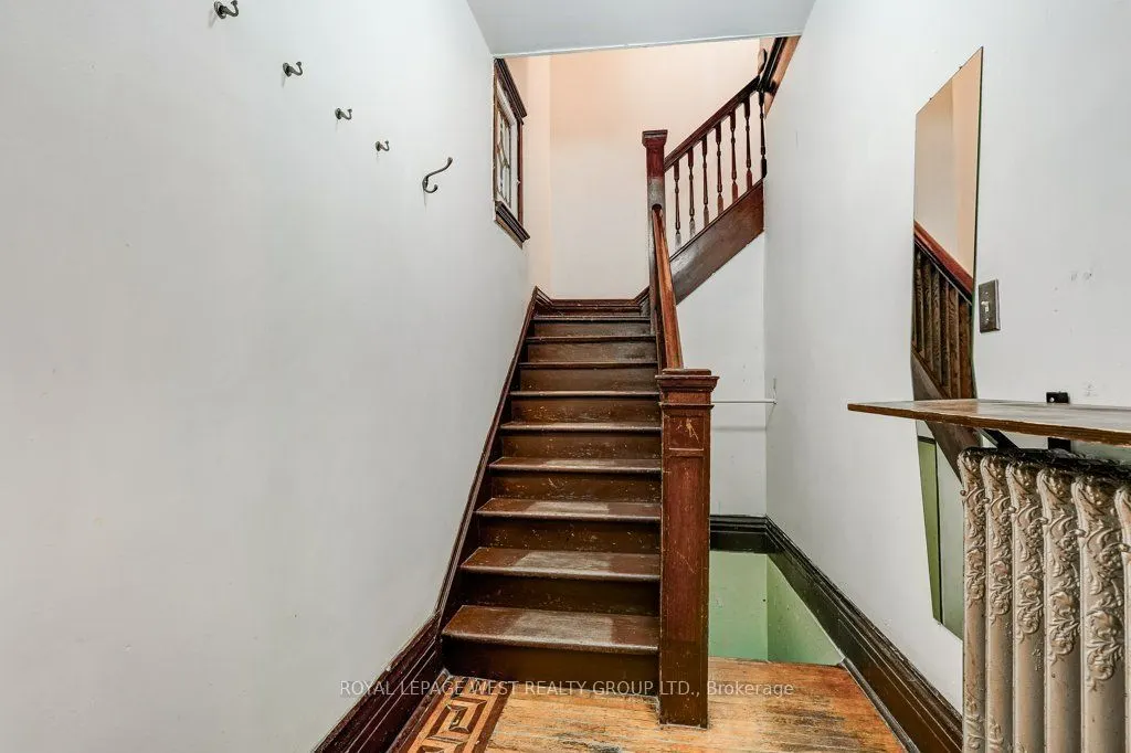 28 Concord Avenue