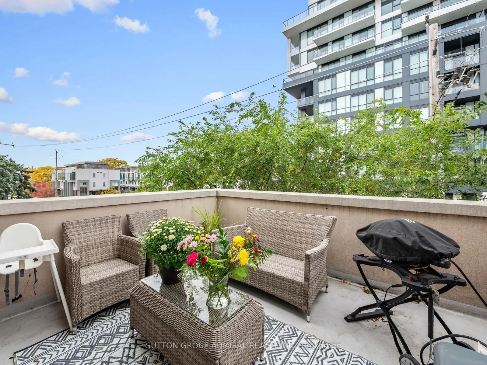 9 Greenbriar Road #306