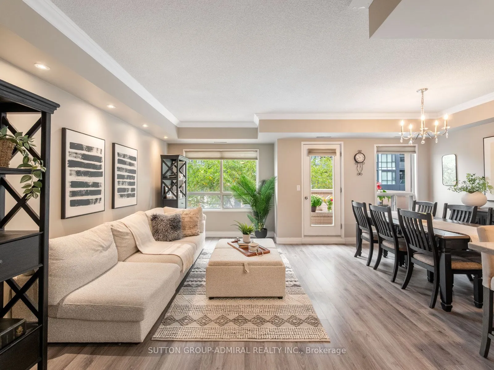 9 Greenbriar Road #306