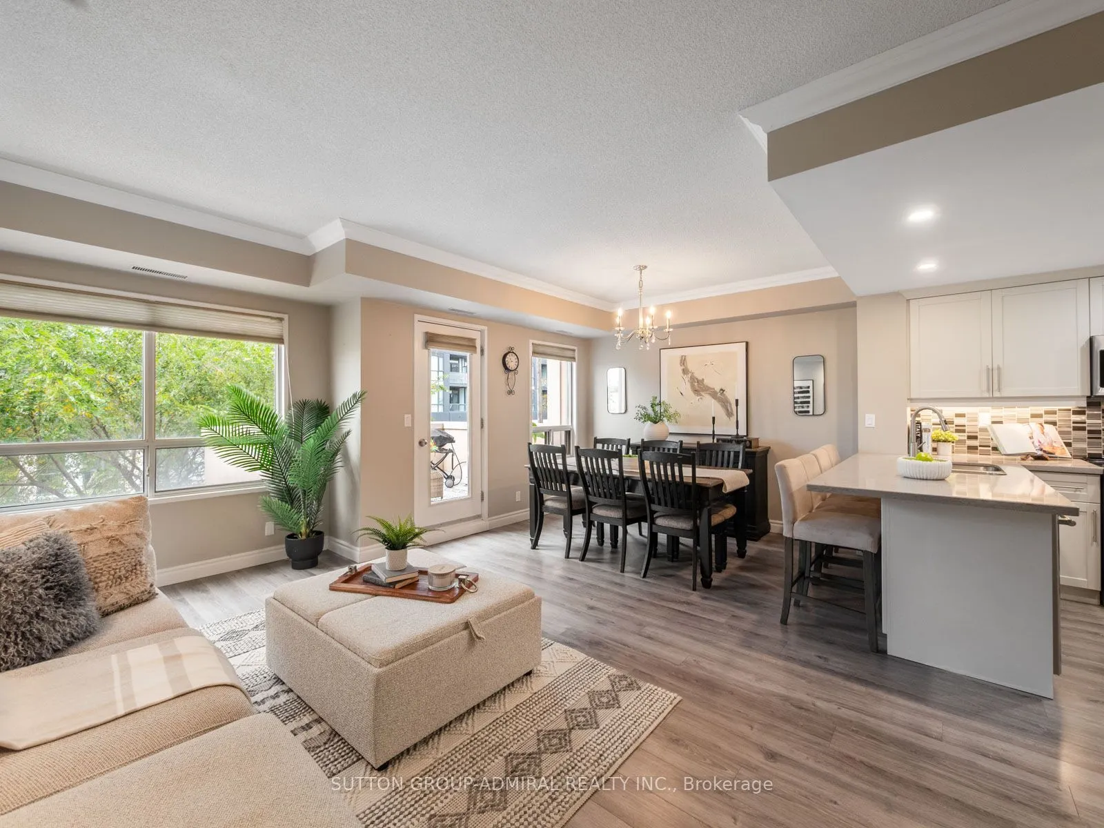 9 Greenbriar Road #306