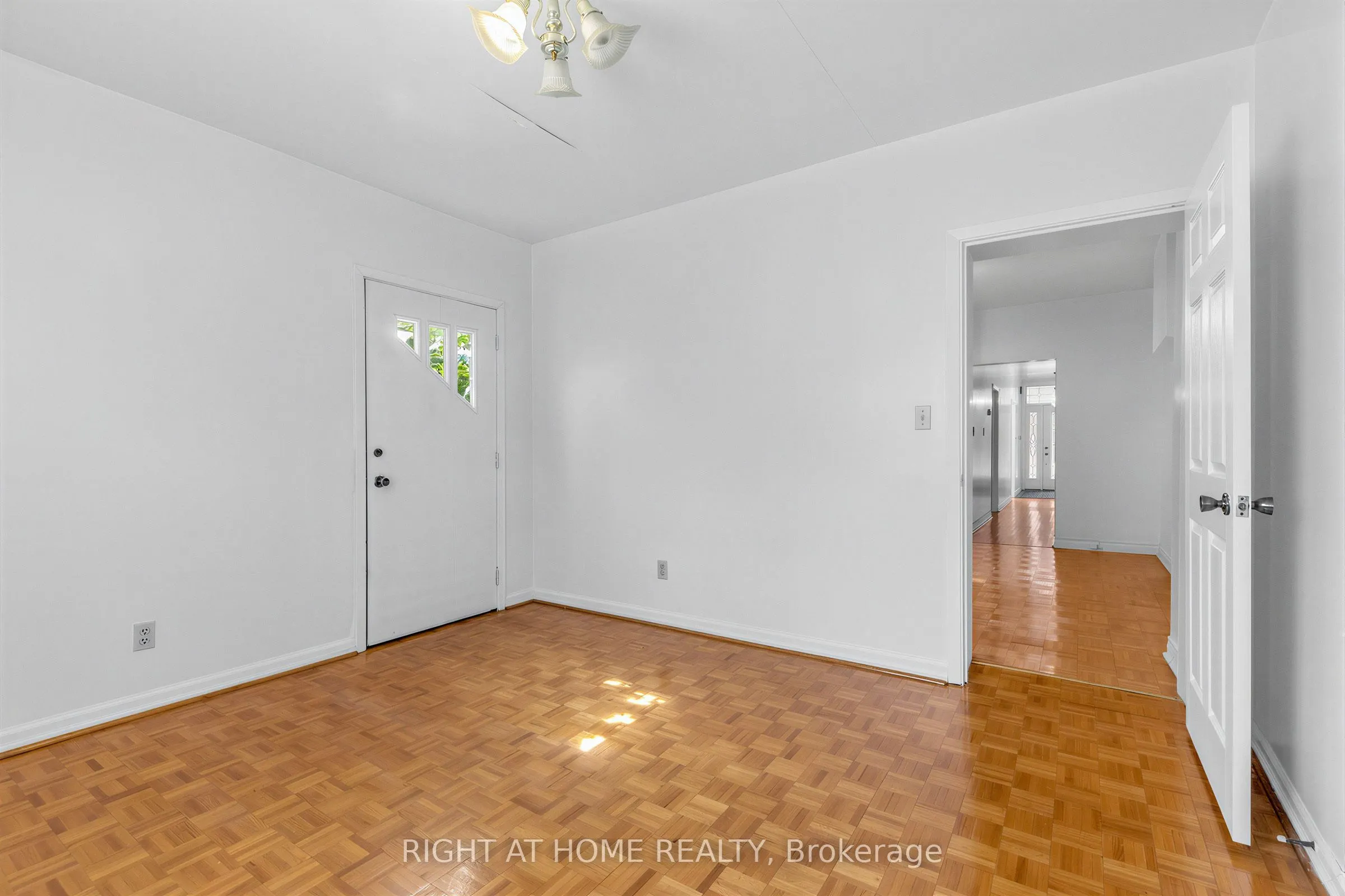 147 Dovercourt Road