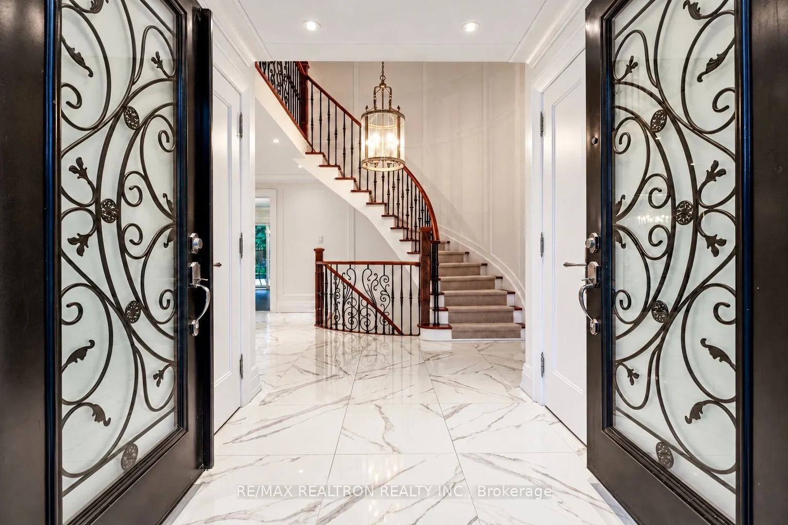 16 Sagewood Drive