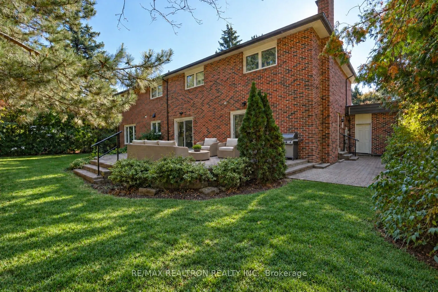16 Sagewood Drive