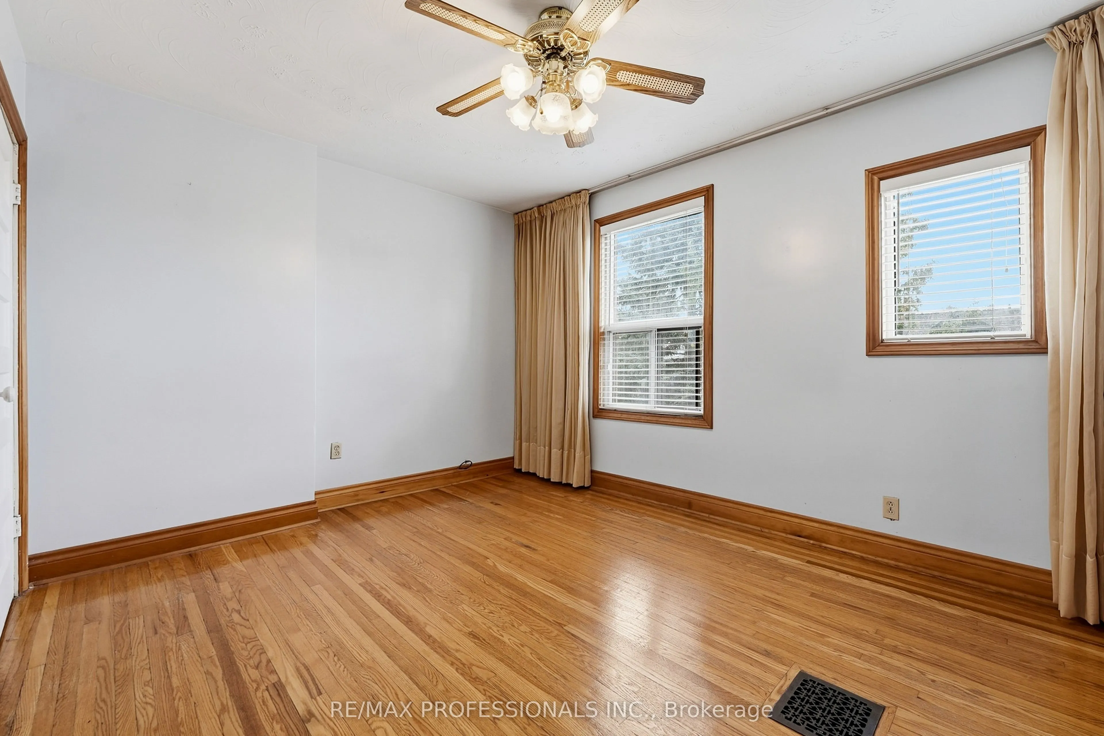 227 Montrose Avenue