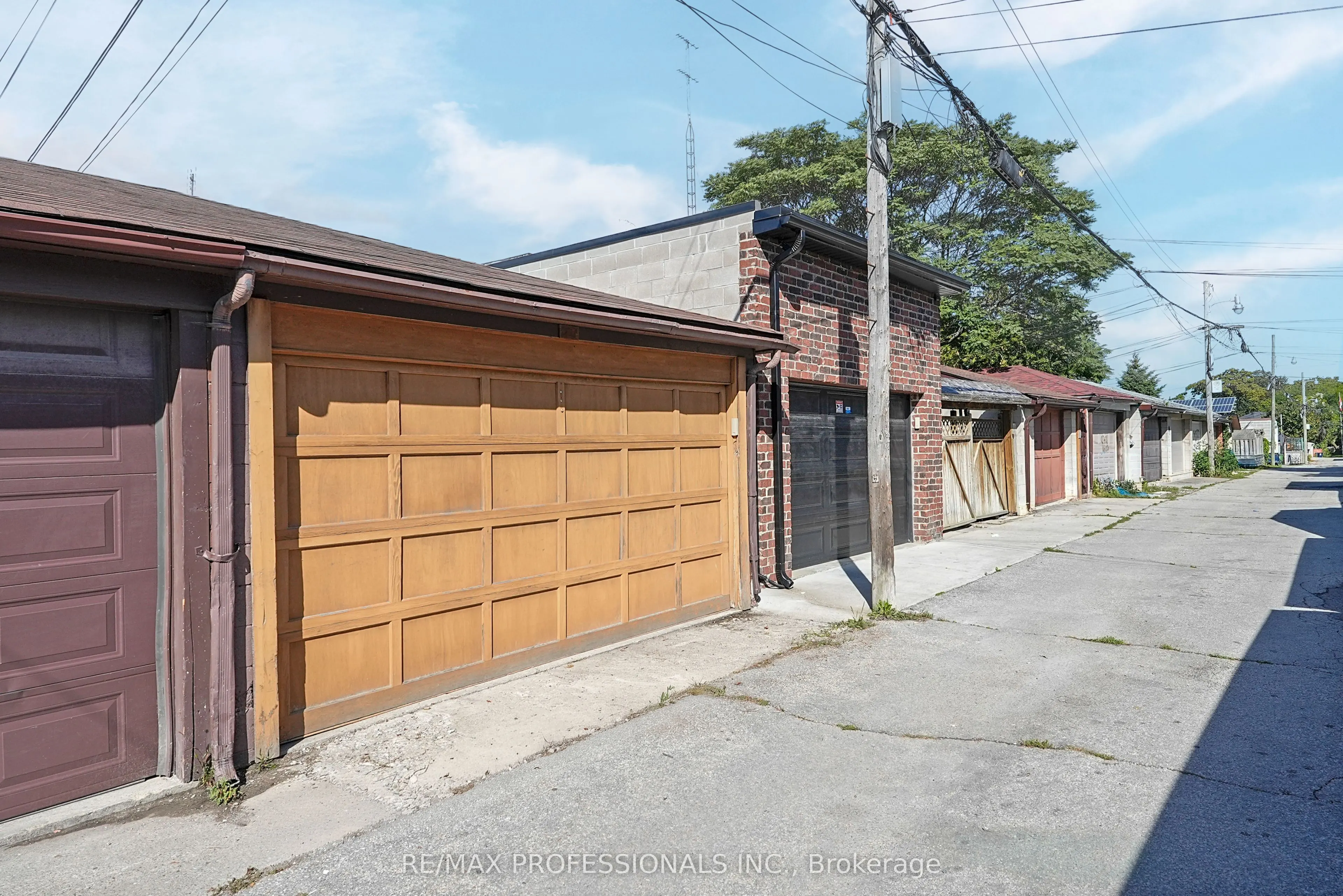 227 Montrose Avenue