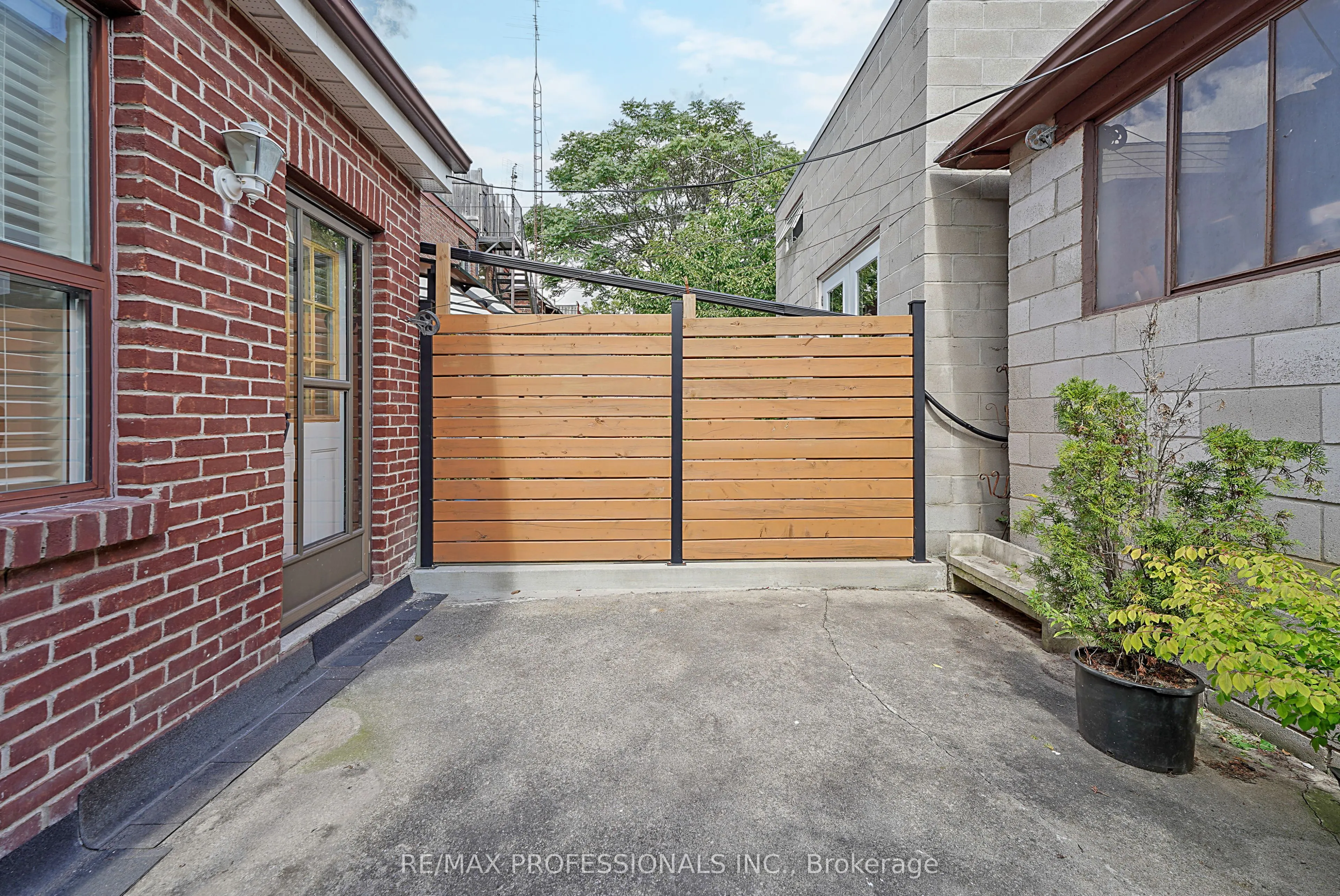 227 Montrose Avenue