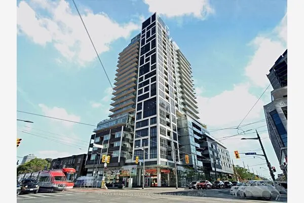 501 St Clair Avenue W