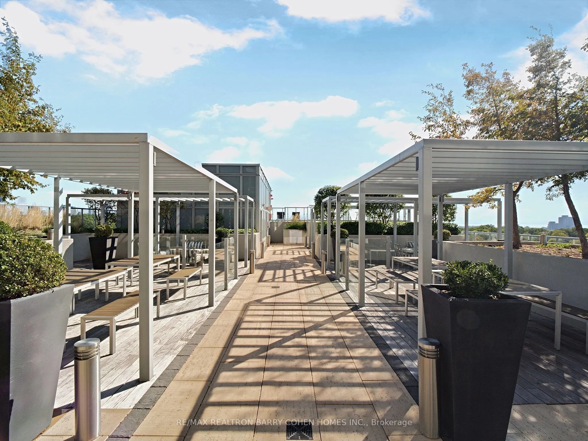 501 St Clair Avenue W #1707