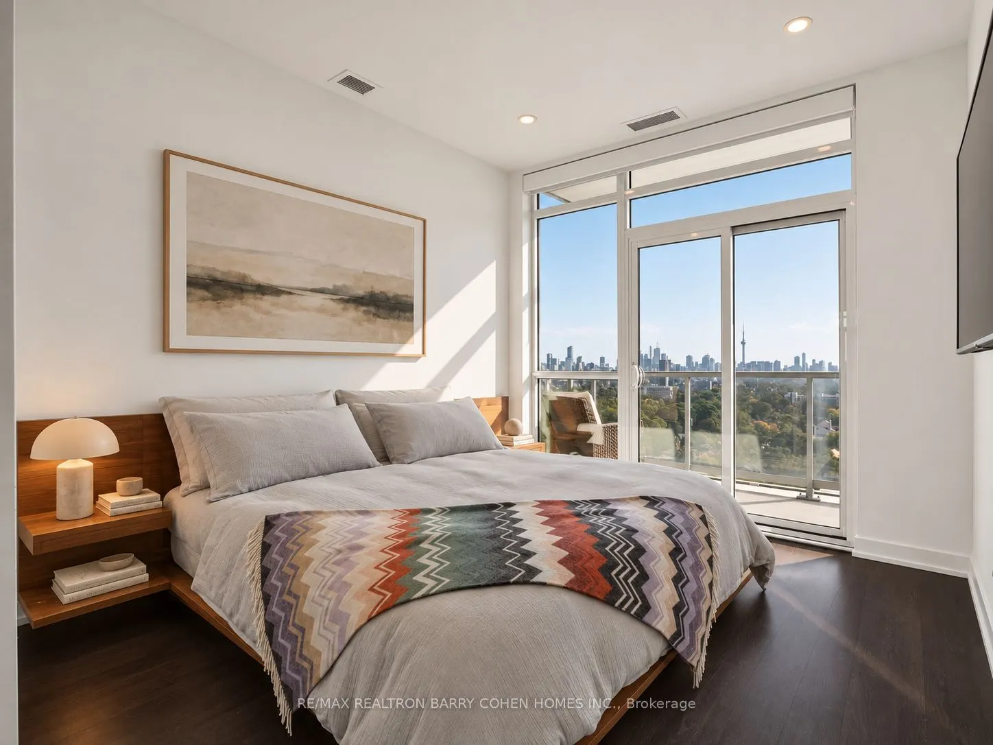 501 St Clair Avenue W #1707