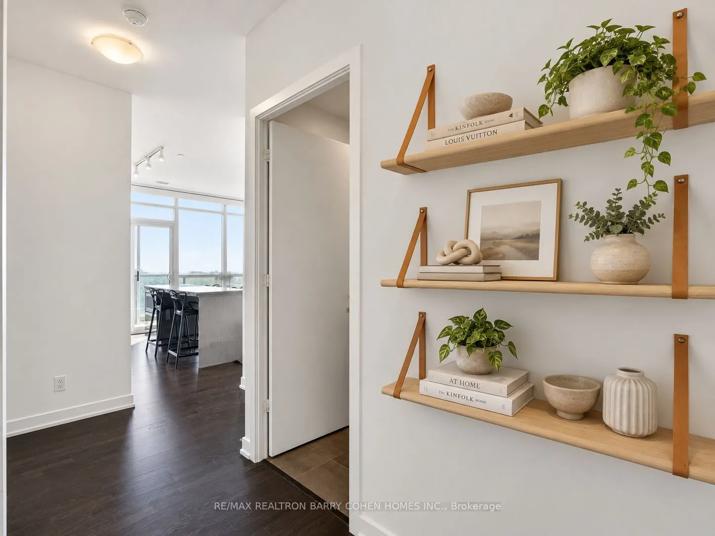 501 St Clair Avenue W #1707