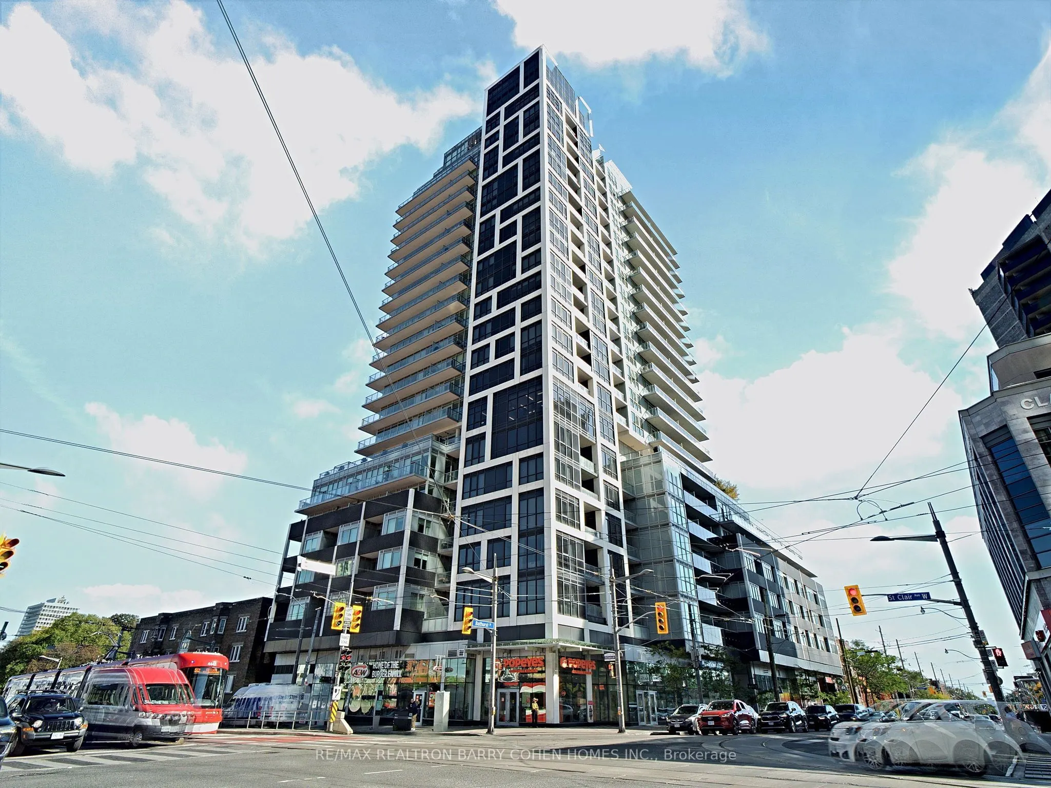 501 St Clair Avenue W #1707