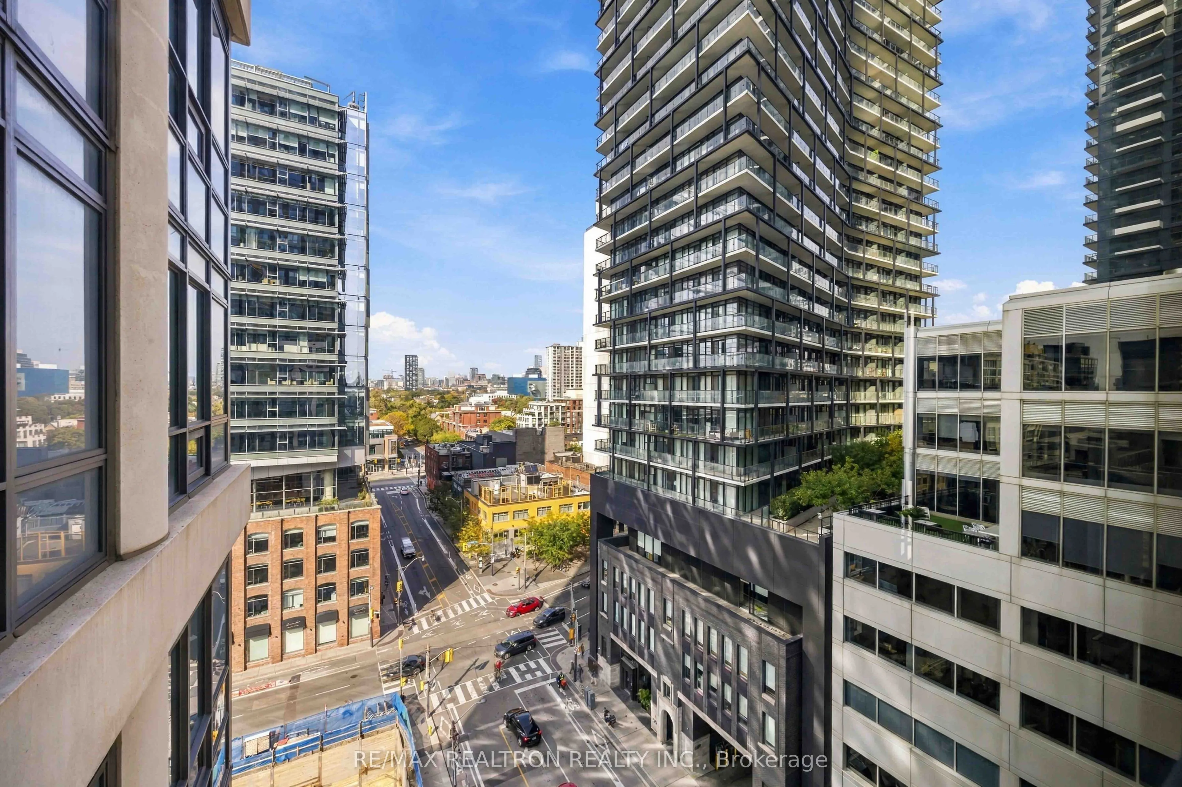 108 Peter Street #1003