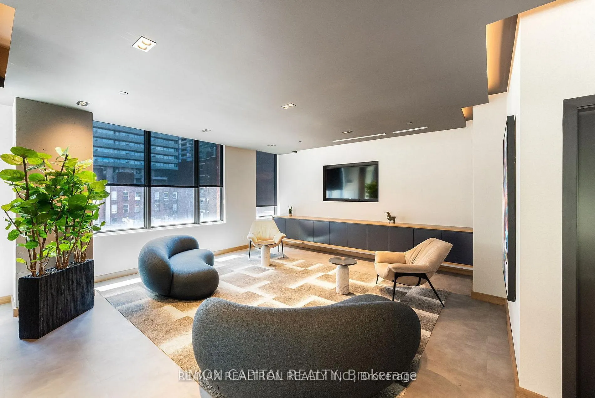 108 Peter Street #1003